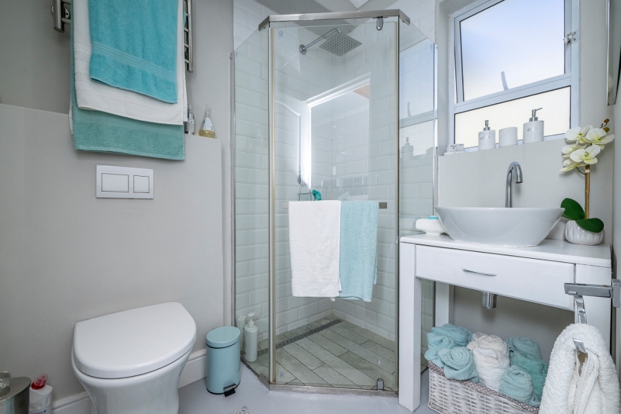 4 Bedroom Property for Sale in Gordons Bay Village Western Cape